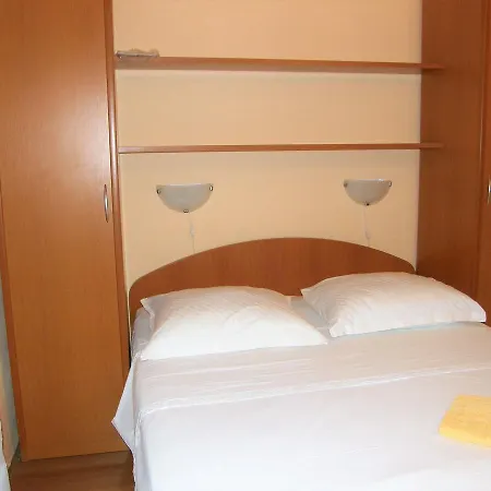 Jerac Guest house